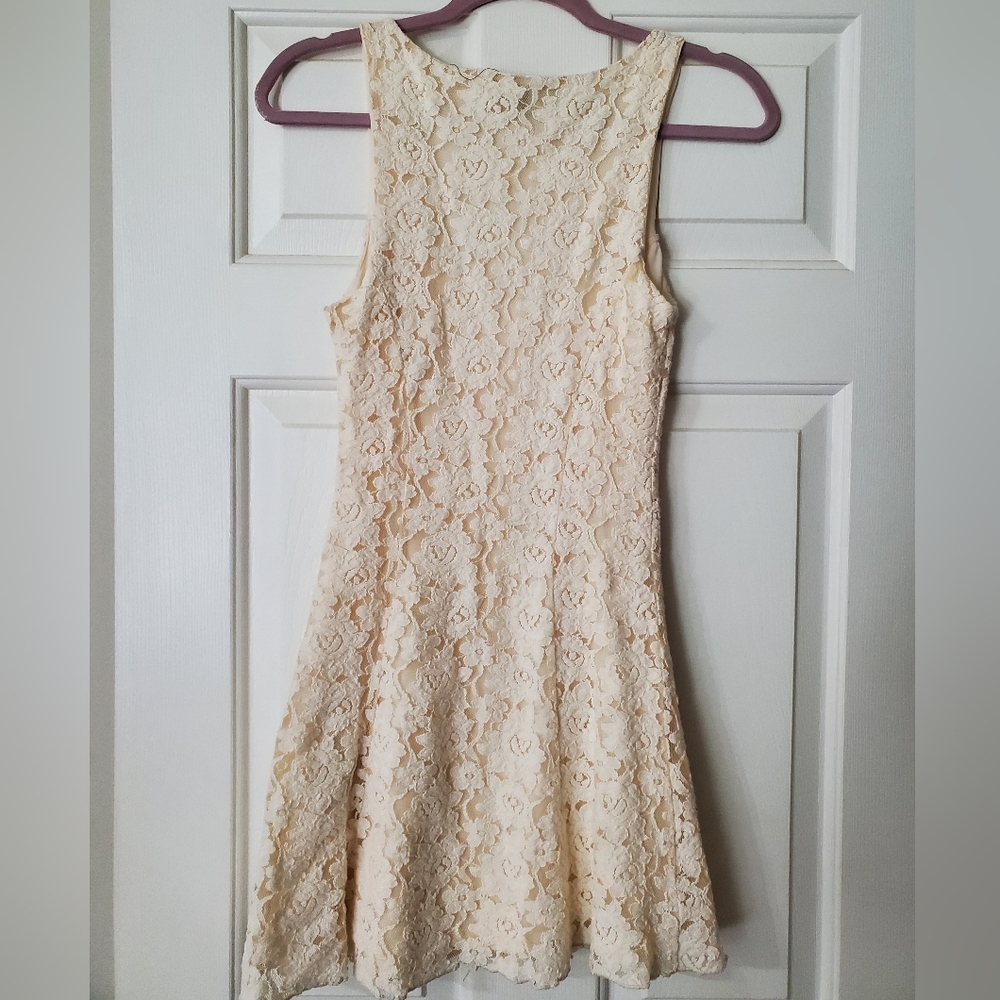 Forever21 Summer Dress - Picture 2 of 7